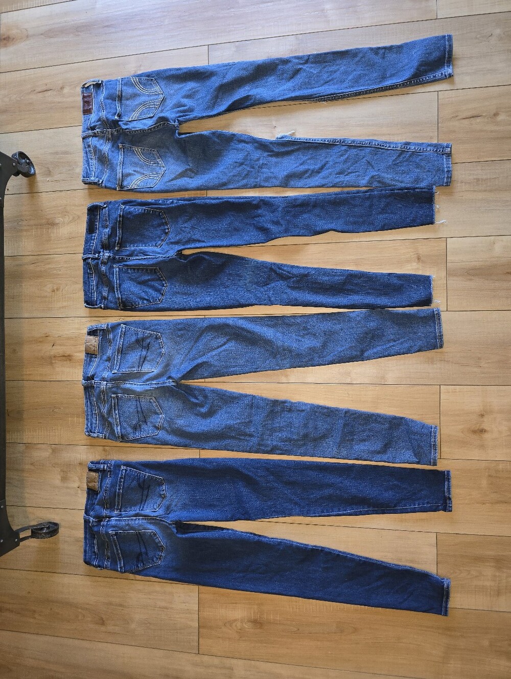 Bundle of 4 American Eagle Hollister Abercrombie Jeggings Skinny Jeans Sz 00